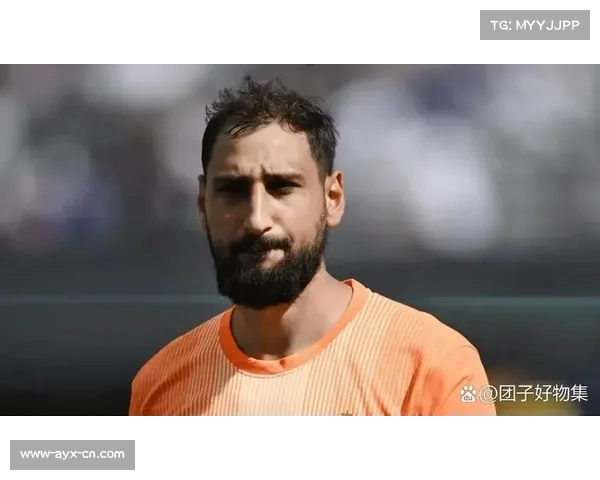 巴黎门将多纳鲁马表现稳定 对阵尼斯力保球门不失 巴黎门将多纳鲁马表现稳定 对阵尼斯力保球门不失