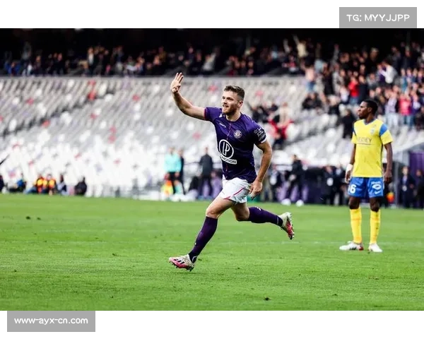 图卢兹三将停赛加重伤病危机 冬纳姆麦肯齐多明格斯同时缺席防线 图卢兹三将停赛加重伤病危机 冬纳姆麦肯齐多明格斯同时缺席防线