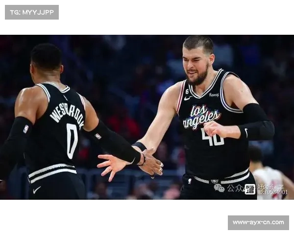 太阳中锋马克威廉姆斯持续伤缺 内线防守成系列赛短板